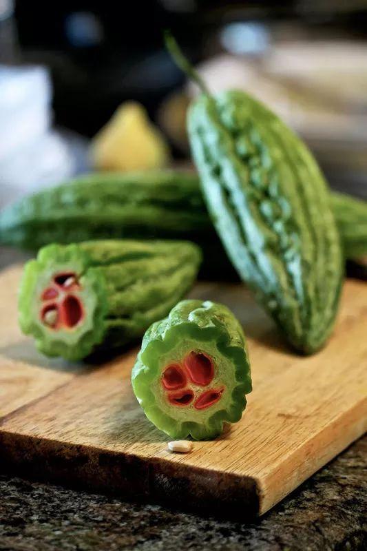 张雪萌吃瓜,揭秘娱乐圈幕后故事  第3张