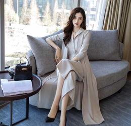 白白女装吃瓜,白白女装背后的吃瓜风云  第2张