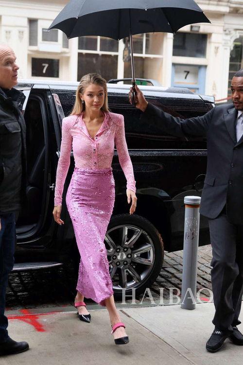 瘦主播吃瓜,揭秘美食背后的热量秘密  第2张