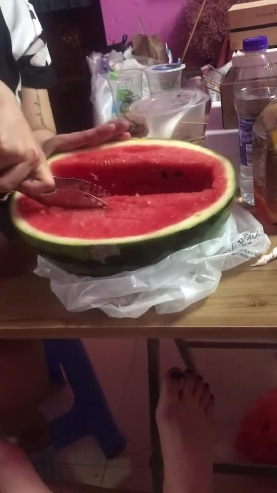 吃瓜神器新款,吃瓜神器新款惊艳亮相，带你开启全新味蕾之旅！”  第2张