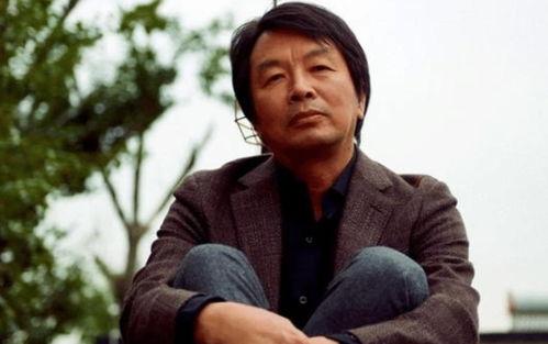 刘震云吃瓜图片  第1张